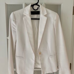 Zara Basic White Blazer